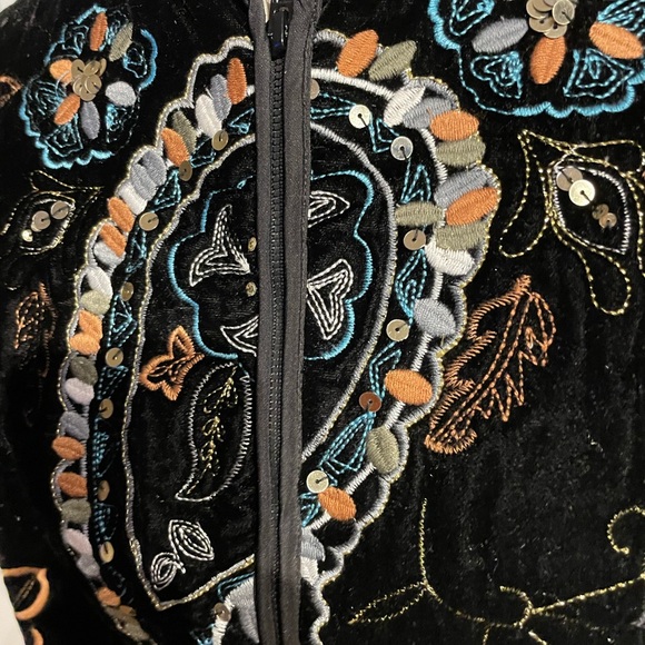 Velvet Vintage Embellished Embroidery Floral Whimsgoth Cottage Western Folkloric - Picture 6 of 8